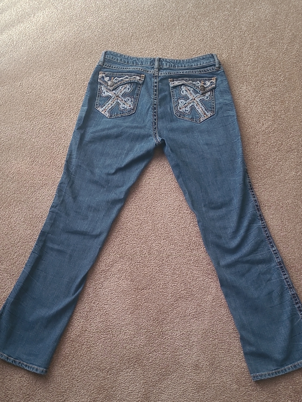 Women's Rock 47 Boot Cut Blue Jeans with Embroidered Back Pockets